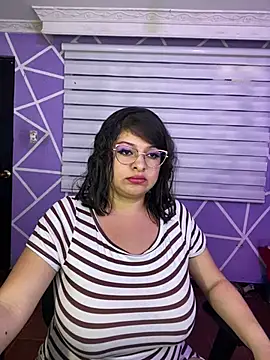 MiiaaJoness
