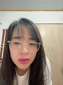 Babybooo01_ live cam on StripChat