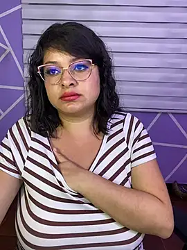 MiiaaJoness