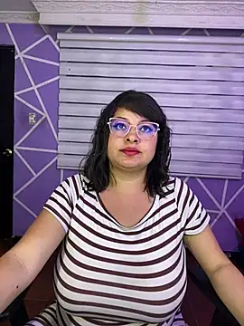 MiiaaJoness