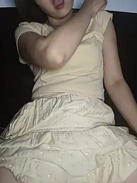 Ladygirl20 webcam