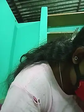 tamil-nagini