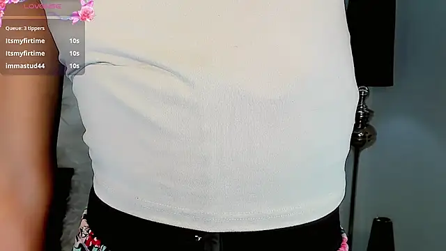 Valentiina_Foxx webcam