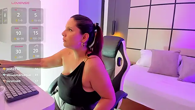 jade_swann live cam preview