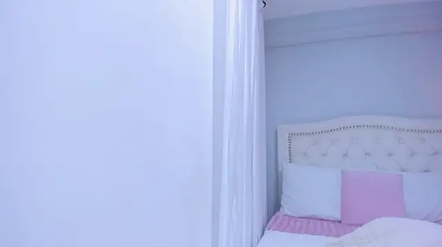 Naughtymilf_xx