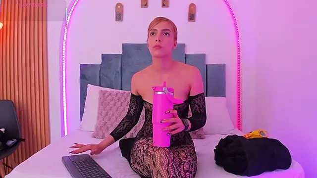 pamela_scott069