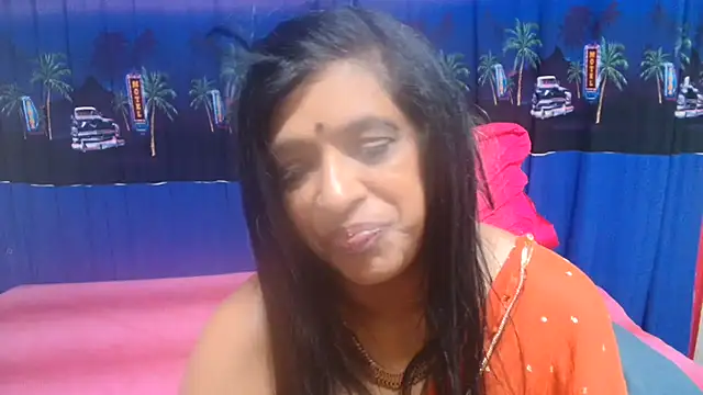 INDIANFUSION live cam on StripChat