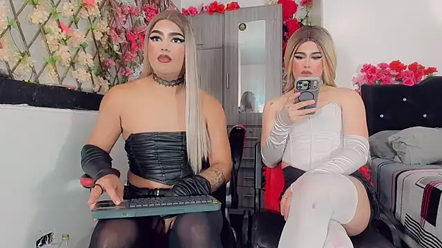 Thiara_veky_ webcam