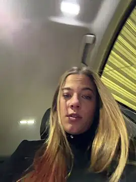 Luna_Lynn