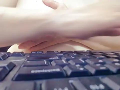 hyhy_99 webcam