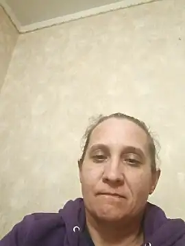 KatieLove133