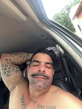 dominador89 (Ask my age) - Ficar pelado no carro/Get naked in the c