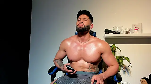 RikyAaron