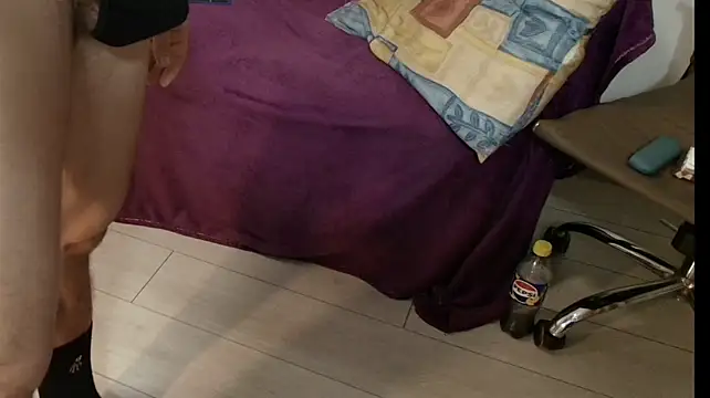 maurotwin (Ask my age) - huge cum on my chest
