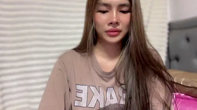 iloveclara143 webcam