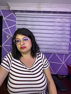 MiiaaJoness
