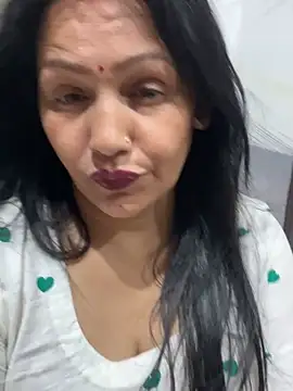 Anshika_Arya live cam on StripChat