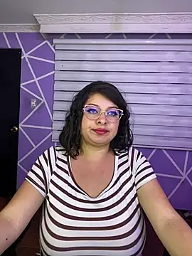 MiiaaJoness