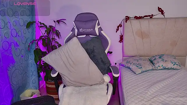 Maddisson_quenn05