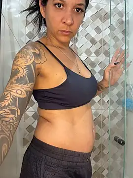 BiaDomeBiaDominatrix