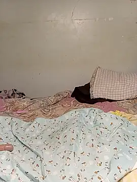 Petite_Nana