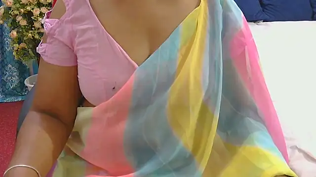 Mallu_Manisha