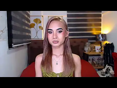 JuicyCockThea