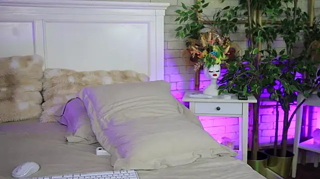 EmillyBronte live sex cam