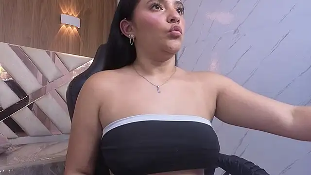 scarlett_monroe_b