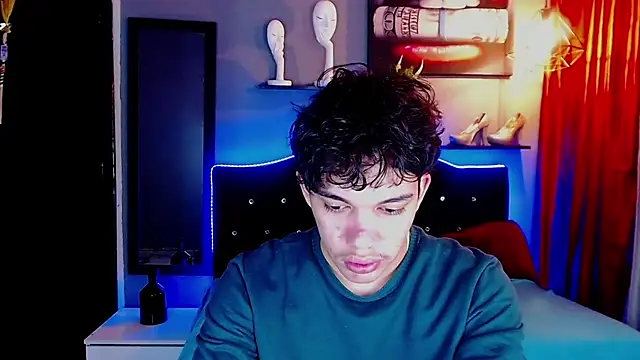 haku_nayro webcam