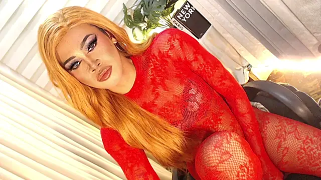 Winnie_Harllow webcam
