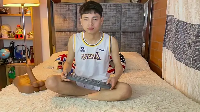Andy_Belier23 live sex cam