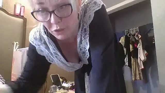 ooops_itsKelsii