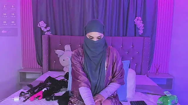 Nayla-Mouna