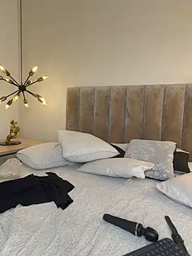 AnnyVega__