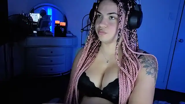 MelanieSaundersx