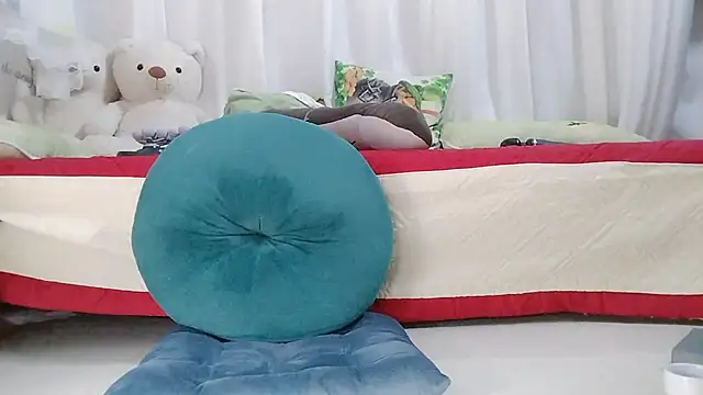 bun_bee (F milf) - Love Bee