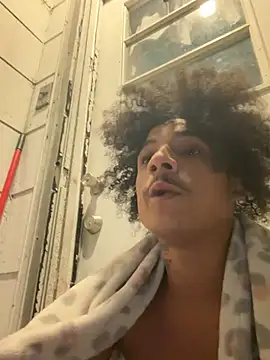 Mrlaythedickdown webcam