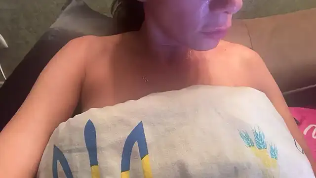 Angelinaa19