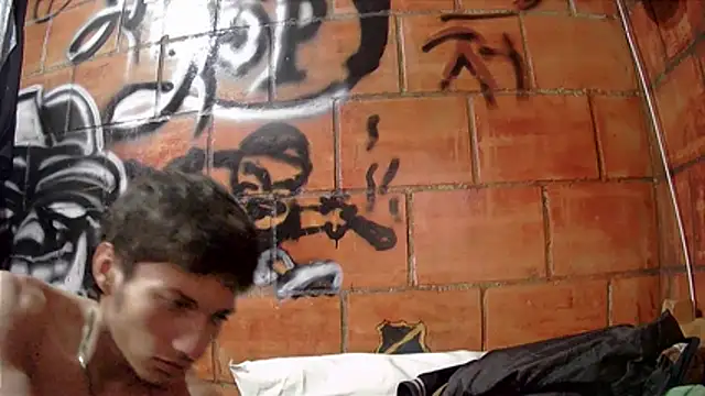 alexandercruz live cam on StripChat