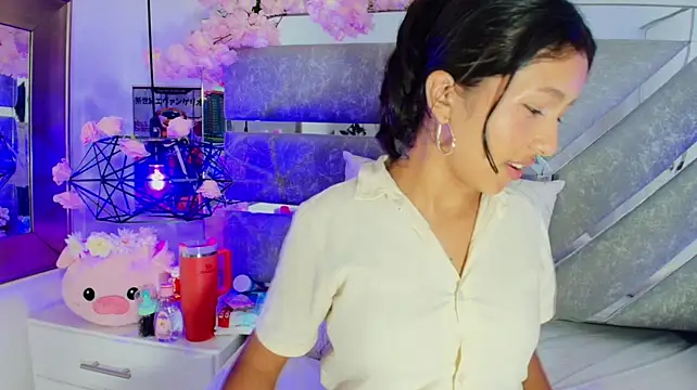 Real_virgin_Pussy
