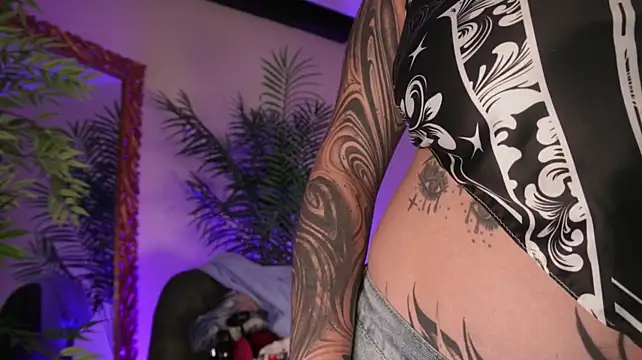 Tessa_ruxh
