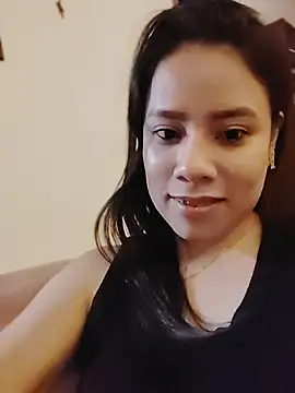 Nicol_Alvarez1 live cam preview