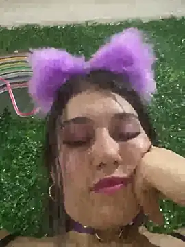 Sahaara live cam on StripChat