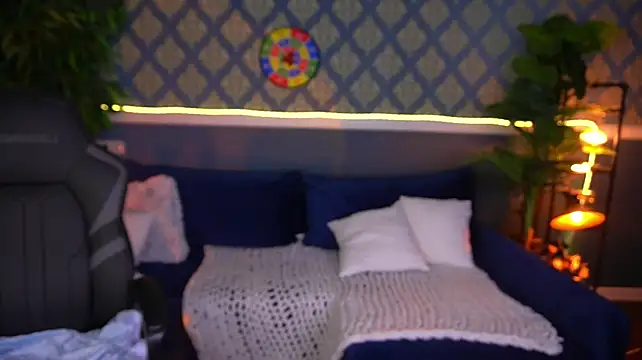 CherrryQueen live cam preview