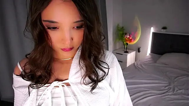 AmberlyDiamond live cam on StripChat
