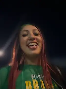 Violet_Monroe_