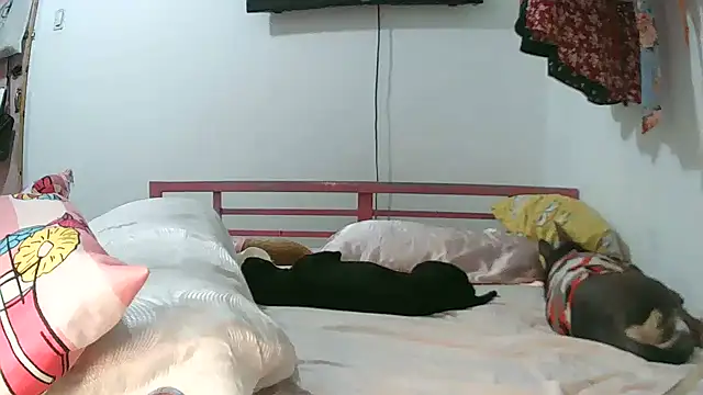 shaira_peach