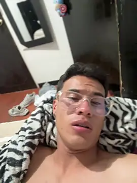 TavoHot_ live sex cam