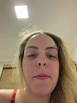 Loirinha_branquinha live sex cam